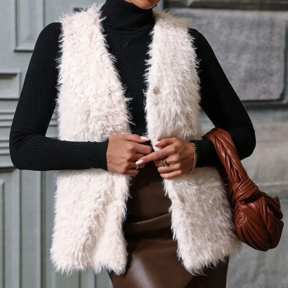Luxe vegan fur teddy vest - Picture 1 of 6